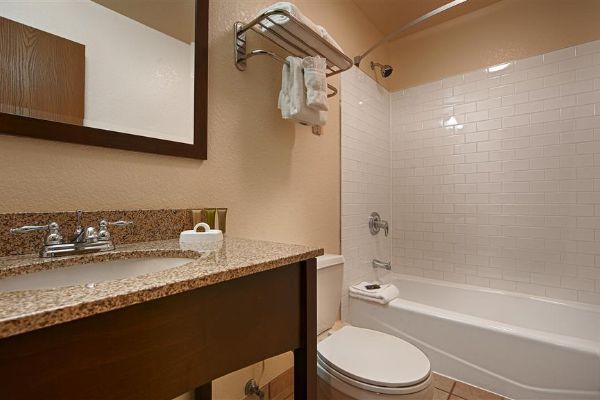 Hotel BEST WESTERN PLUS EAGLE LODGE (Eagle)